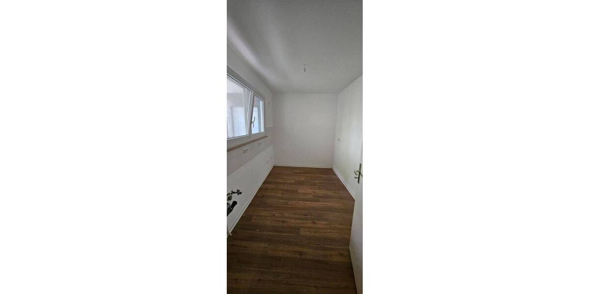 Etagenwohnung Wiesbaden Dotzheim - 2 Zimmer, 54 m&sup2;, 566&euro; | Angebot:26190184