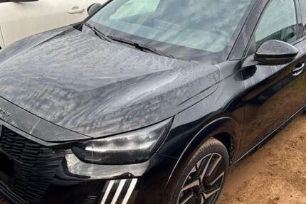 Peugeot 208 29.435 km 19.680 &euro; Rüsselsheim 65428