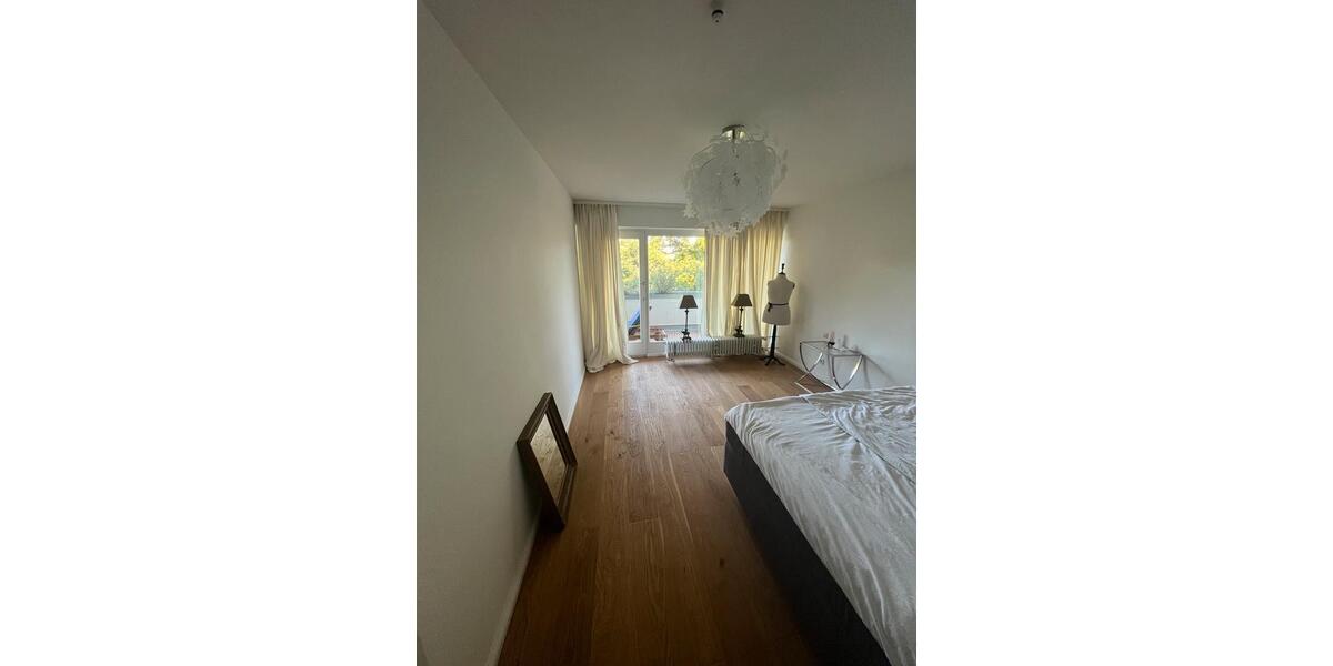 Etagenwohnung Königstein im Taunus - 4 Zimmer, 130 m&sup2;, 2.280&euro; | Angebot:25945191