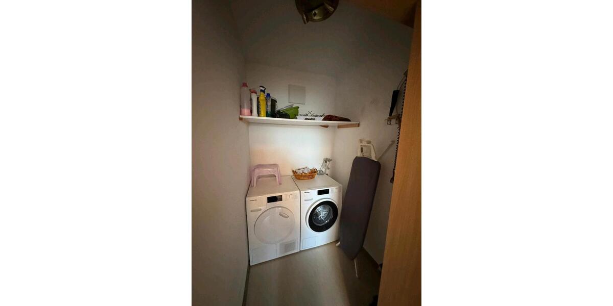 Erdgeschoßwohnung Idstein - 2 Zimmer, 76 m&sup2;, 1.050&euro; | Angebot:25134350