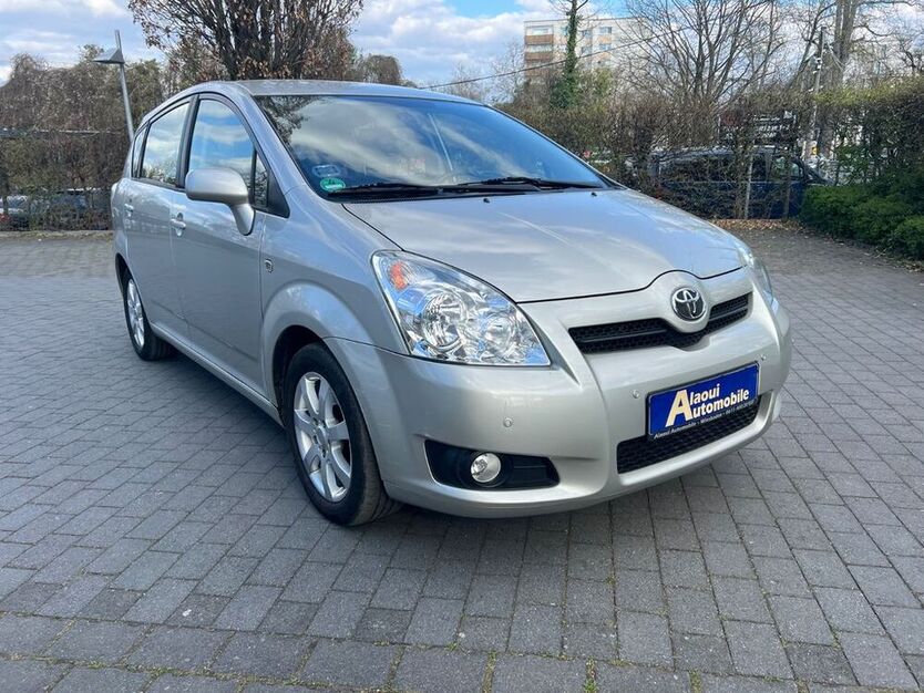 Corolla Verso