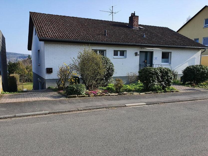 2-Familienhaus EFH mit Einliegerwhg. provisionsfrei Taunusstein zimmer