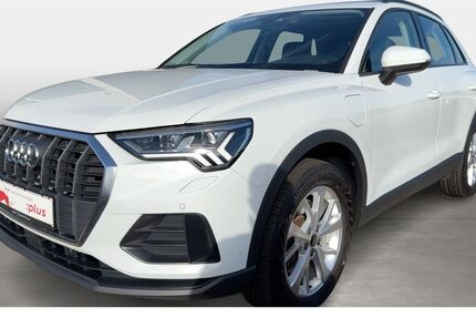Audi Q3 106.996 km 24.880 &euro; Idstein 65510