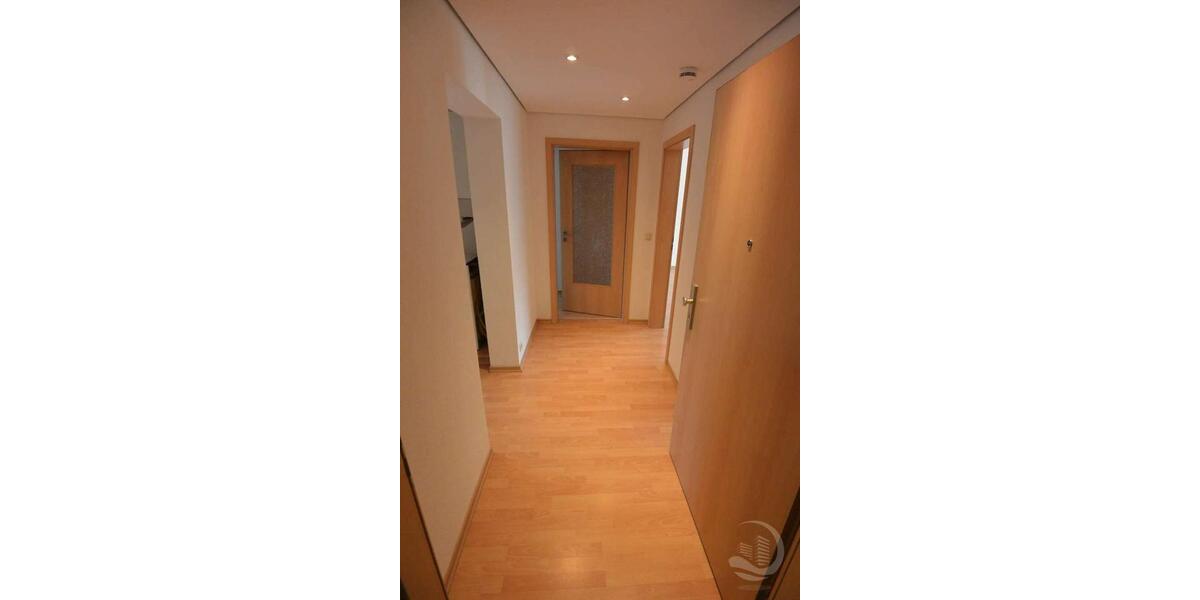 Dachgeschoßwohnung Wiesbaden Südost - 2 Zimmer, 61 m&sup2;, 660&euro; | Angebot:25811215