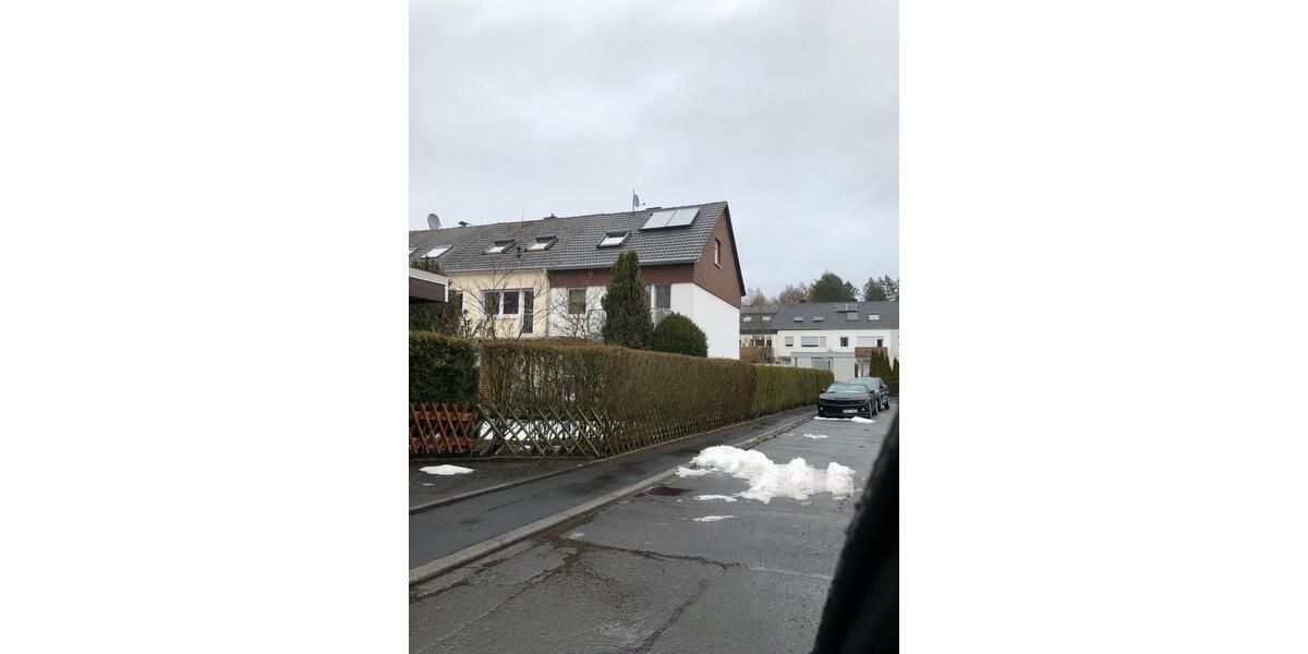 Reihenhaus Taunusstein - 5 Zimmer, 129 m&sup2;, 440.000&euro; | Angebot:25204941