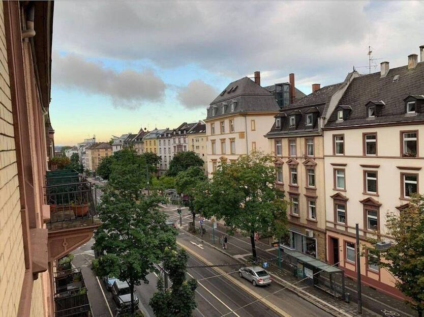 ALL INCLUSIV! Großes möbliertes 2 Zimmer Wohnung direkt am Friedberger Platz