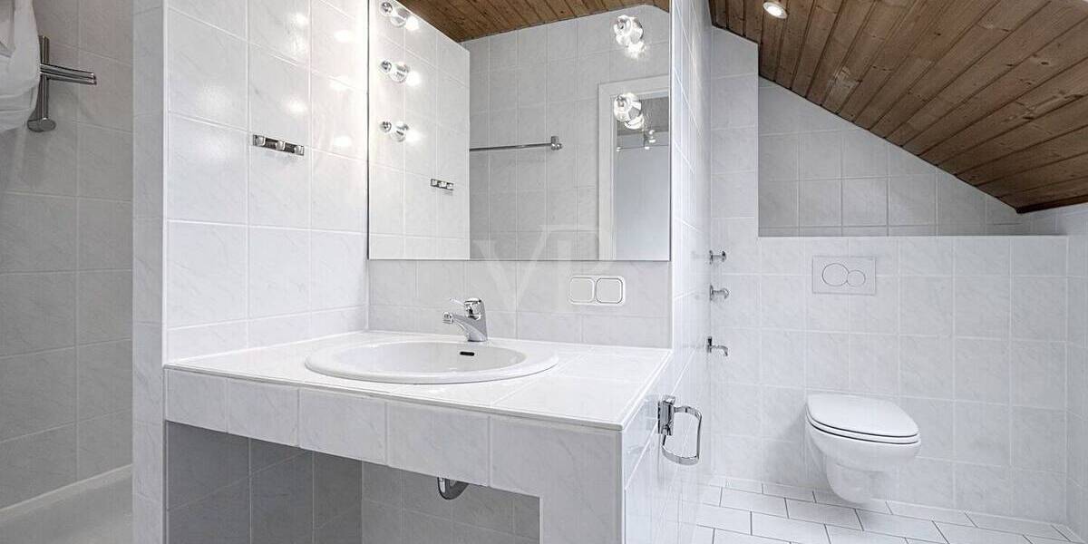 Reihenmittelhaus Hofheim am Taunus Hofheim - 5 Zimmer, 125 m&sup2;, 560.000&euro; | Angebot:25682202