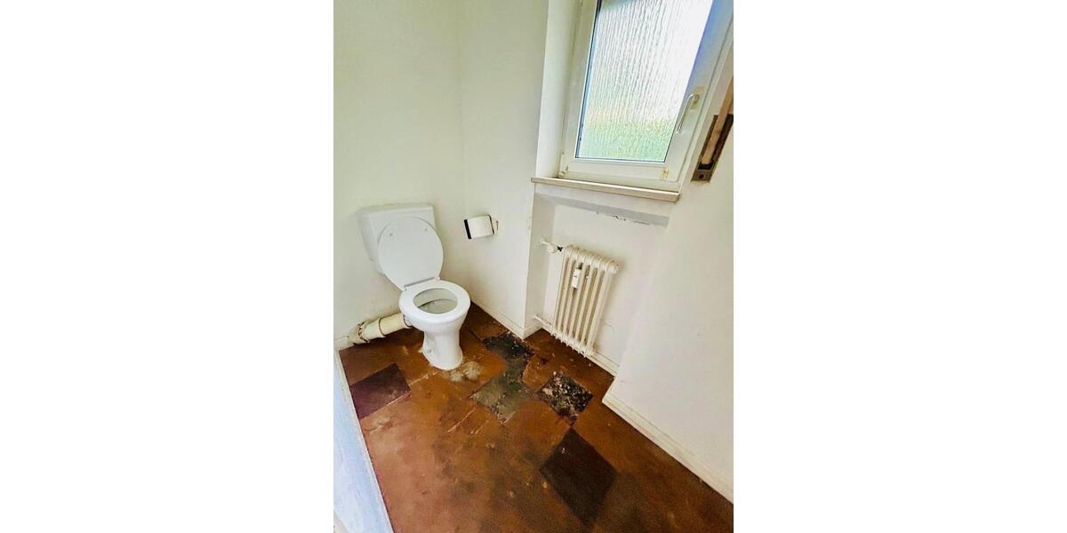 Familienfreundliches Haus in ruhiger Grünlage mit großem Garten 5 zimmer