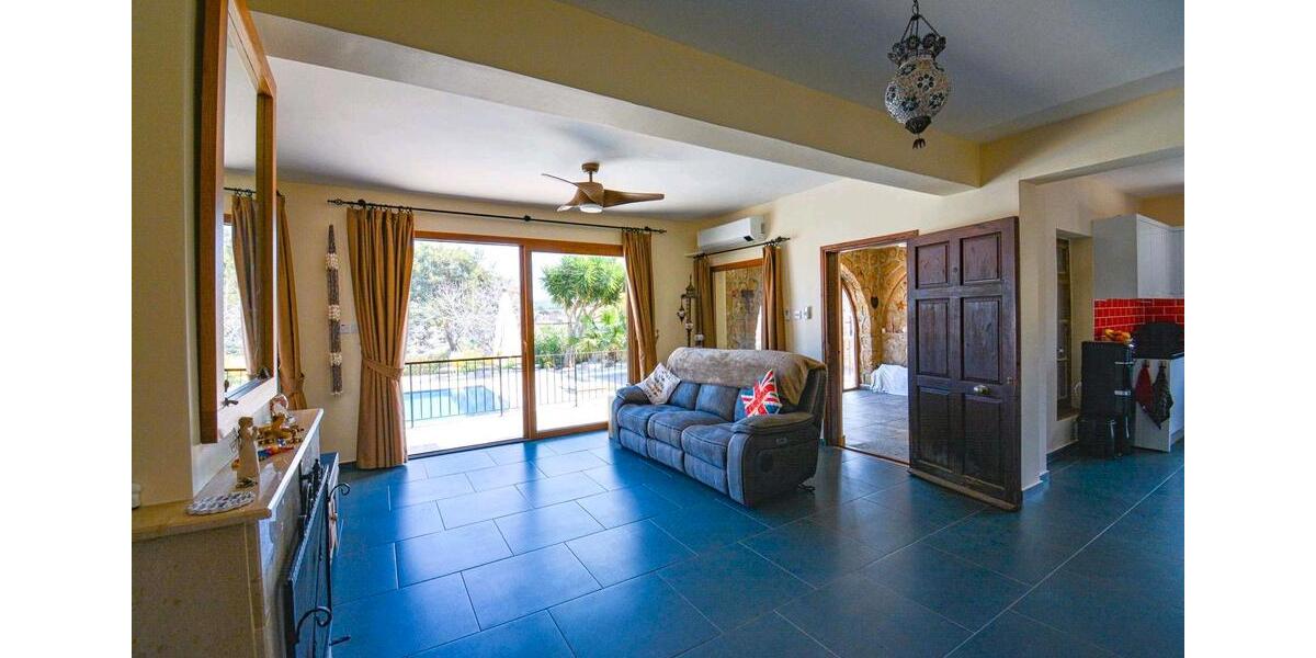 Einfamilienhaus Mainz Gonsenheim - 3 Zimmer, 200 m&sup2;, 350.000&euro; | Angebot:24724085