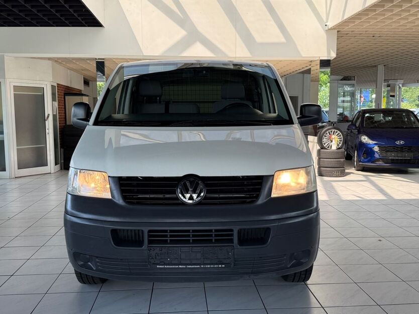 VW T5 Transporter 190.000 km 7.850 € Mainz 55120