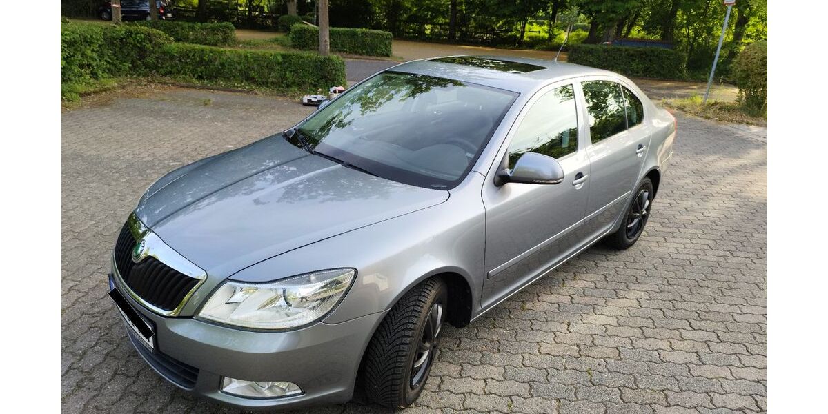 Skoda Octavia 55.000 km 11.990 &euro; Schwalbach am Taunus 65824