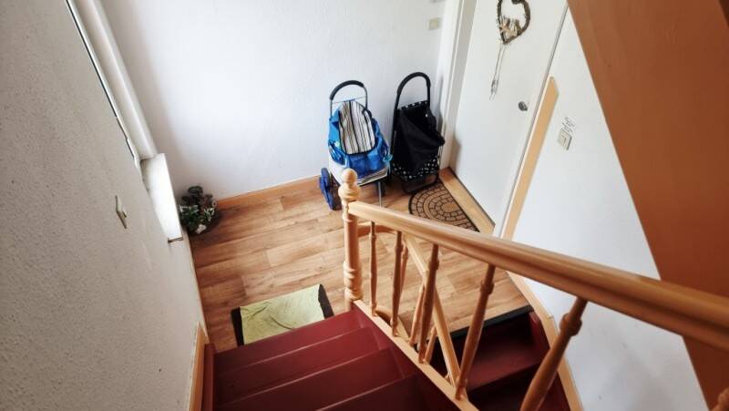 Mehrfamilienhaus, Wohnhaus Geisenheim Johannisberg - 6 Zimmer, 159 m&sup2;, 275.000&euro; | Angebot:26066265