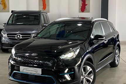 Kia Niro 59.810 km 21.880 € Frankfurt 60386