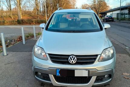 VW Golf Plus 111.000 km 6.390 &euro; Wiesbaden 65199