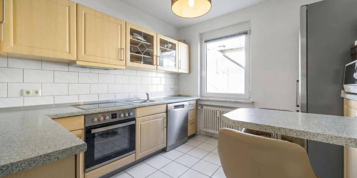 Mehrfamilienhaus, Wohnhaus Wiesbaden Südost - 9 Zimmer, 237 m&sup2;, 1.599.000&euro; | Angebot:26731619