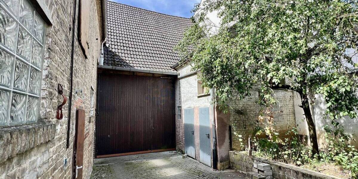 Einfamilienhaus Wiesbaden Erbenheim - 7 Zimmer, 158 m&sup2;, 627.000&euro; | Angebot:26361277