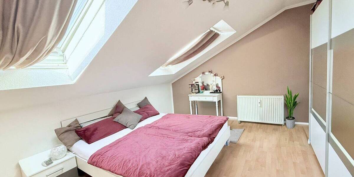 Etagenwohnung Eschborn - 3 Zimmer, 70 m&sup2;, 320.000&euro; | Angebot:26043639