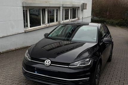 VW Golf 155.000 km 13.900 &euro; Hofheim 65719