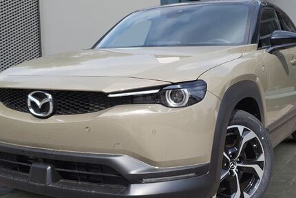 Mazda MX-30 3.714 km 27.900 &euro; Niedernhausen 65527