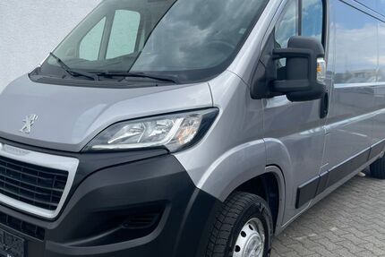 Peugeot Boxer 192.000 km 12.490 &euro; Rüsselsheim 65428