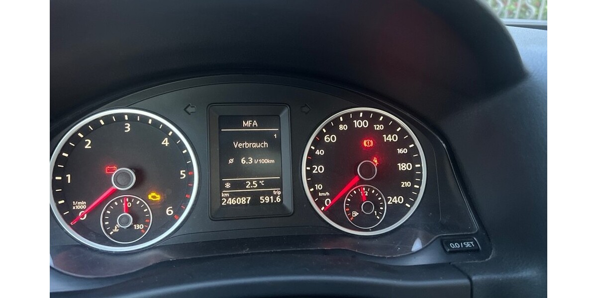 VW Tiguan 246.000 km 6.200 &euro; Eppstein 65817