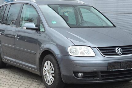 VW Touran 260.476 km 2.900 &euro; Wiesbaden 65201
