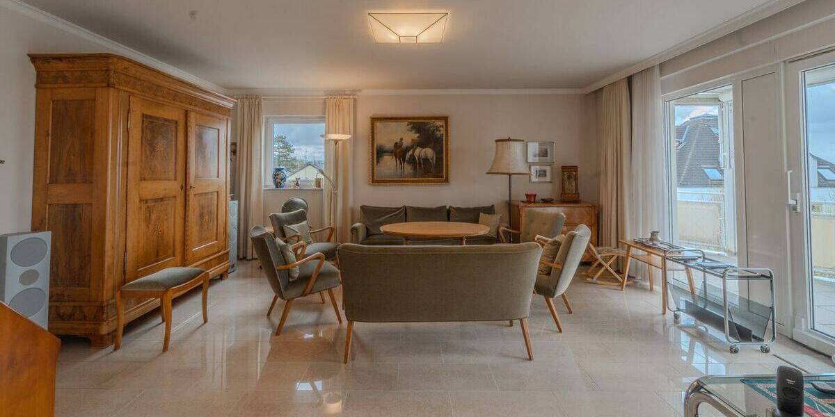 Etagenwohnung Wiesbaden Südost - 5 Zimmer, 158 m&sup2;, 649.000&euro; | Angebot:25996513