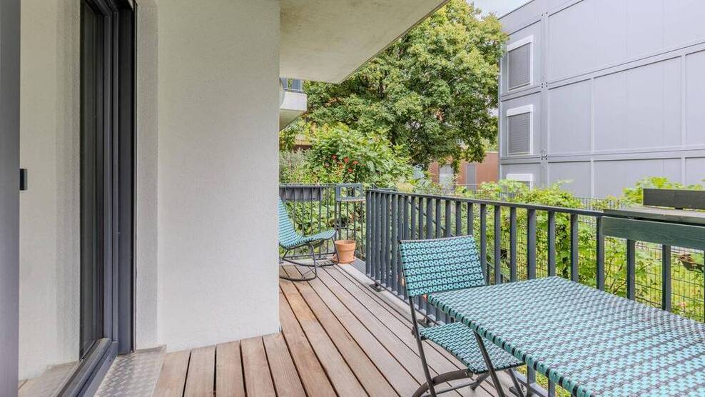 Exklusive Garten-Maisonette-Wohnung. Garten -Top Ausstattung - Garage 3 zimmer