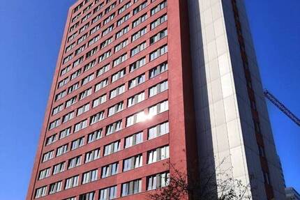 Ruby Tower 2-Zimmerwohnung im 2. Obergeschoss sucht neuen Bewohner