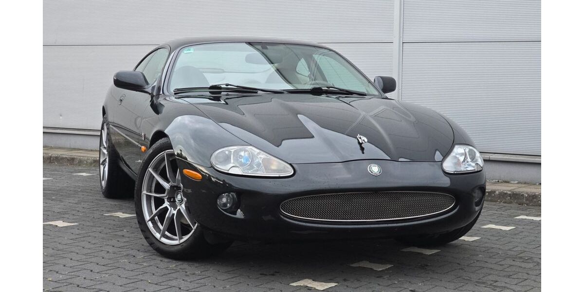 Jaguar XK8 95.370 km 13.899 &euro; Wiesbaden 65201