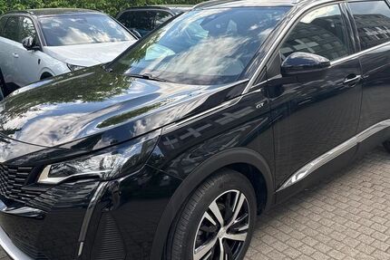 Peugeot 5008 18.920 km 24.480 &euro; Rüsselsheim 65428