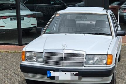 Mercedes 190