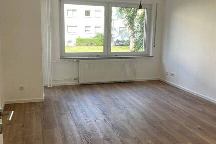 Stilvoll kernsaniert! 3-Zimmer-Wohntraum mit Stellplatz & Balkon