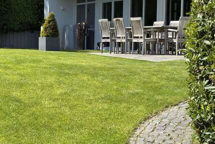 Haus zum Kaufen in Kronberg 3.750.000 € 254 m² 6 zimmer