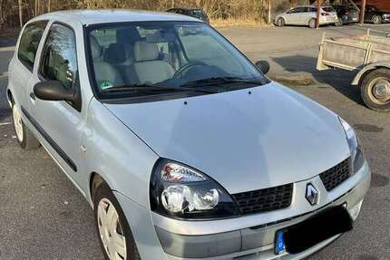 Renault Clio 99.400 km 1.890 &euro; Taunusstein 65232