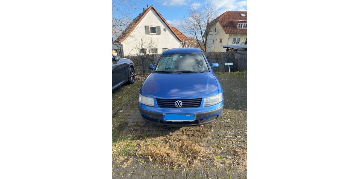 VW Passat 332.037 km 1.000 € Mainz 55130