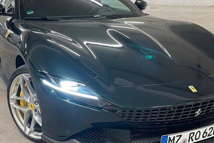 Ferrari Roma 10.000 km 172.900 &euro; Mainz 55131