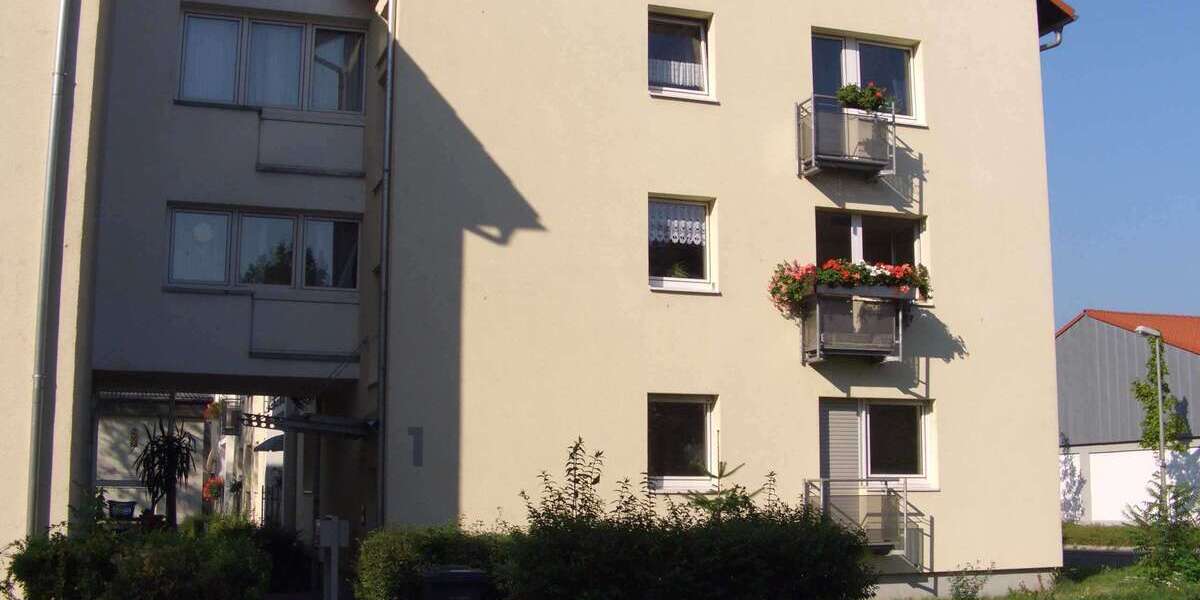 Etagenwohnung Hochheim am Main - 4 Zimmer, 83 m&sup2;, 870&euro; | Angebot:26867237
