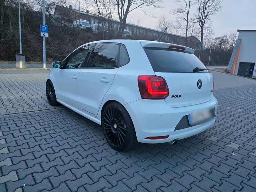 Polo