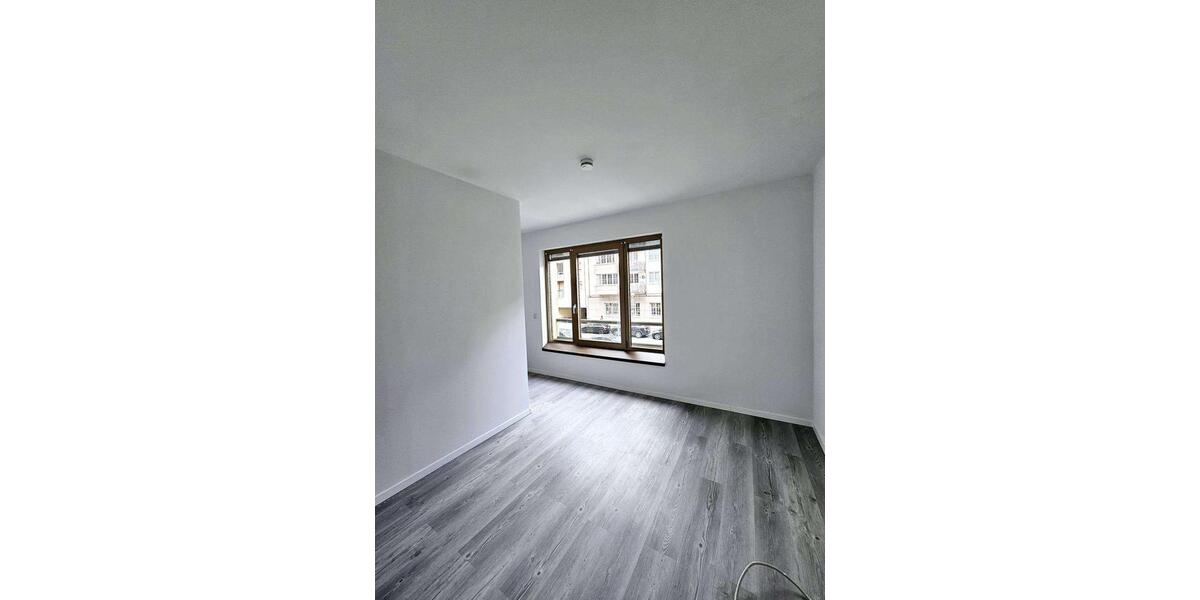 Etagenwohnung Frankfurt am Main Bockenheim - 2 Zimmer, 73 m&sup2;, 1.260&euro; | Angebot:26576039