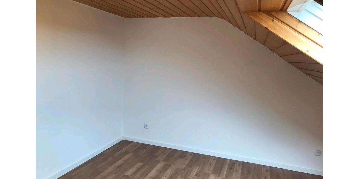 Dachgeschoßwohnung Bischofsheim - 2 Zimmer, 55 m&sup2;, 185.000&euro; | Angebot:26121507
