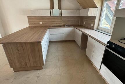 Wohnung Rüsselsheim am Main - 3 Zimmer, 97 m&sup2;, 1.690&euro; | Angebot:26661979