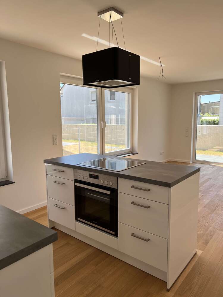Haus zum Mieten in Frankfurt am Main 2.000 € 113 m²