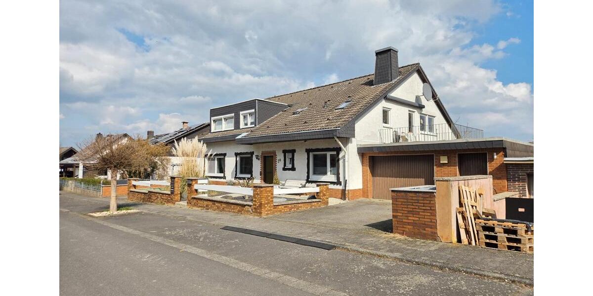 Dachgeschoßwohnung Bad Camberg - 2 Zimmer, 80 m&sup2;, 190.000&euro; | Angebot:27023144