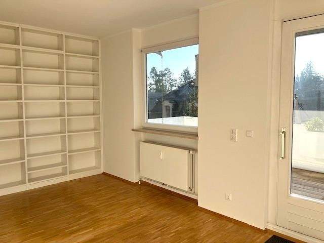 Etagenwohnung Wiesbaden Nordost - 4 Zimmer, 126 m&sup2;, 1.950&euro; | Angebot:25425582