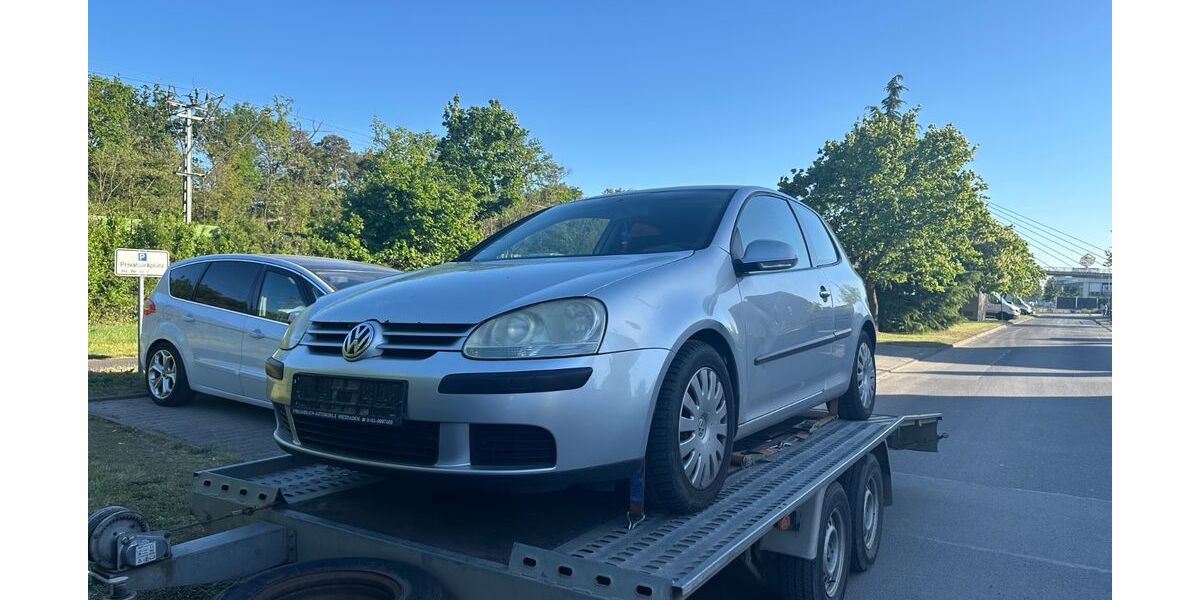 VW Golf 350.460 km 550 &euro; Raunheim 65479