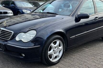 Mercedes-Benz C 200 182.000 km 4.490 &euro; Wiesbaden 65187