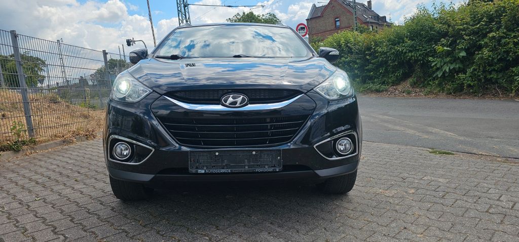 Hyundai ix35 234.222 km 6.200 &euro; Wiesbaden 65201