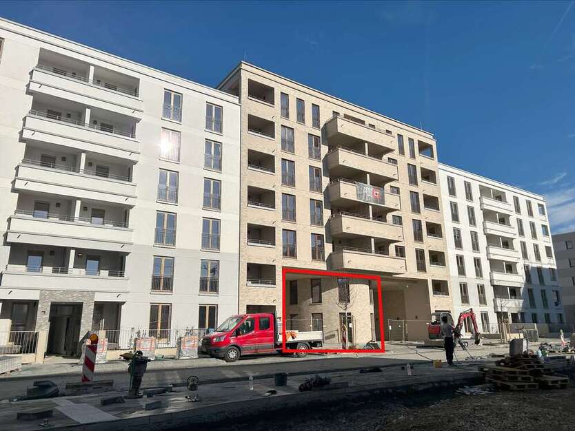 Einzelhandel in Frankfurt am Main 490.000 € 76.72 m² zimmer