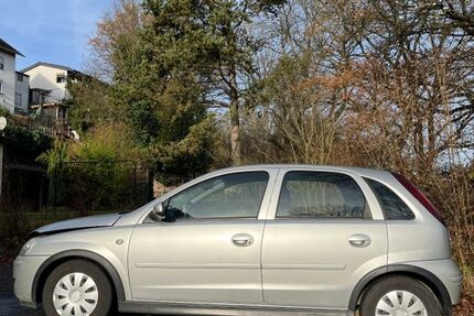 Opel Corsa 74.000 km 2.200 &euro; Bad Schwalbach 65307